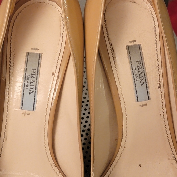PRADA Beige Patent Leather Platform Pointed-Toe Pumps - Picture 14 of 15